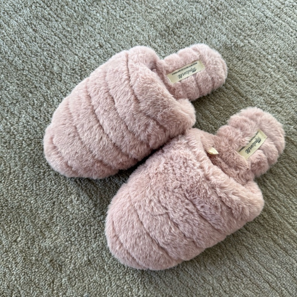 Madewell • Quilted Scuff Slippers in Recycled Faux Fur Size 6. like new - Picture 11 of 13